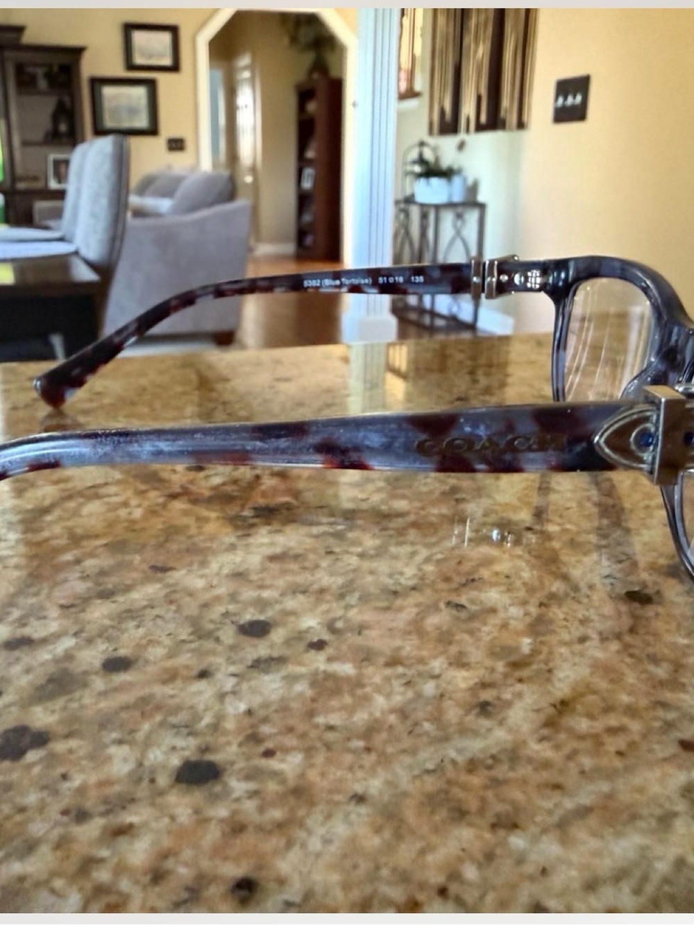 Coach Women's Tortoiseshell Brown and Amber Eyeglass Frames